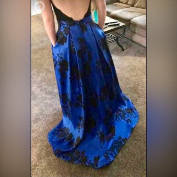 Formal Maxi Dress Women Size 4 Blue Floral Black Lace Pockets Open Back Zip Gown - Picture 3 of 7